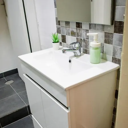 Lx Center Chiado Affittacamere 3*