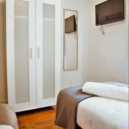 Lx Center Chiado 3* Lisbona