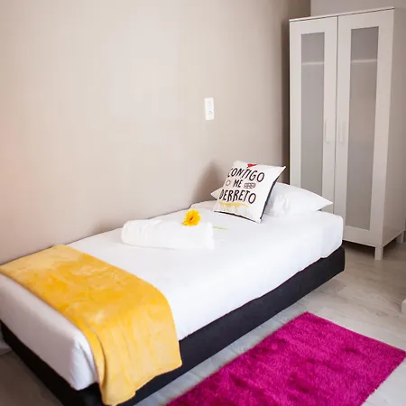 Lx Center Chiado 게스트하우스 리스본