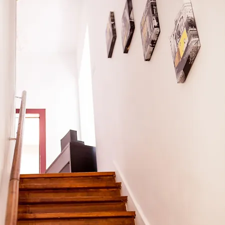 Lx Center Chiado Pensionat 3*
