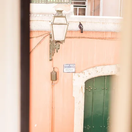 Lx Center Chiado 리스본