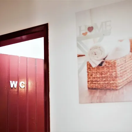 Lx Center Chiado 게스트하우스 리스본