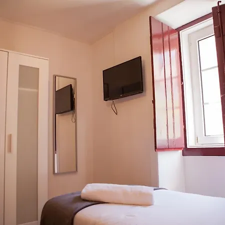 Lx Center Chiado 3* Lizbona