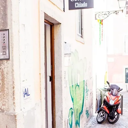Lx Center Chiado Lizbona