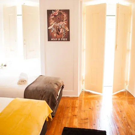 Lx Center Chiado ゲストハウス リスボン