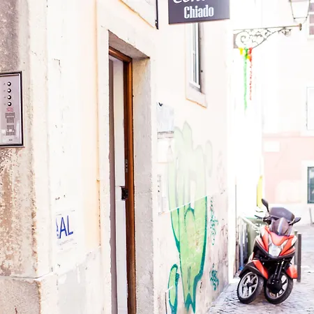 Lx Center Chiado 3* リスボン